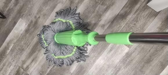 Self-twisting Water Rotating Mop - Shoporaa