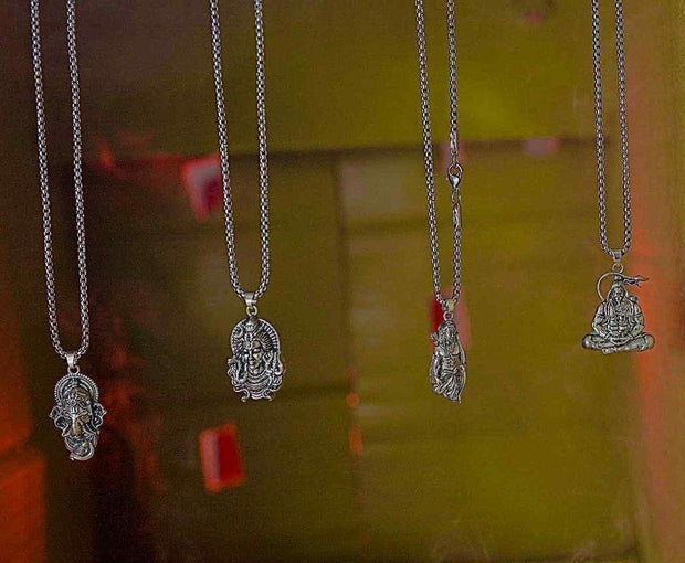Buy 1 Get 3 Free Pendant With Chain - Shoporaa